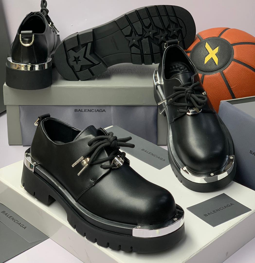 Quality Grade Balenciaga Footwear