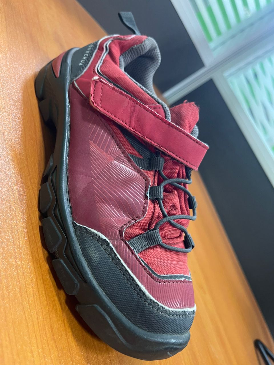 Shoe