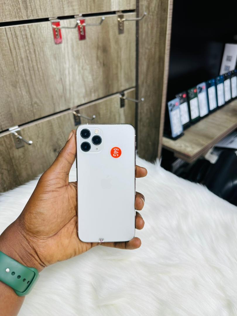 Premium Used iPhone 11 Pro (64GB) – White